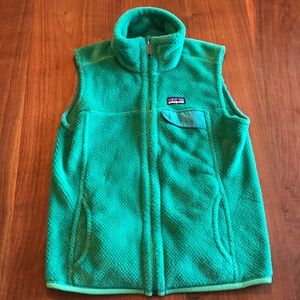 Green Patagonia vest